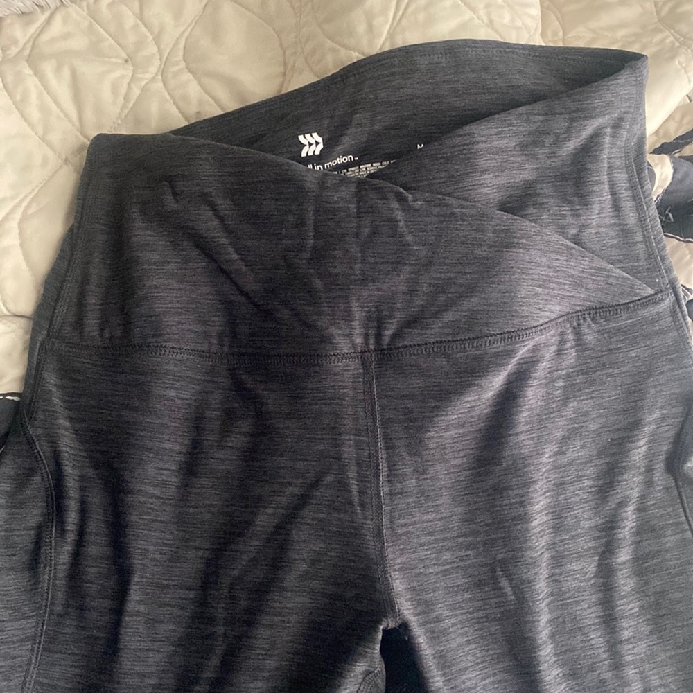 All in motion leggings